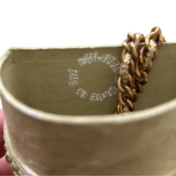 Vintage Handmade Ivory Metallic Gold Wood Curved Box Chain Tassel Crossbody - Picture 9 of 11